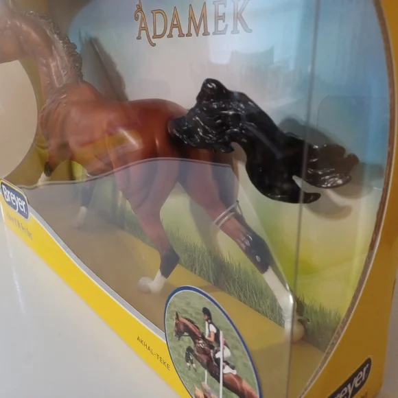 Breyer Adamek - Picture 3 of 4